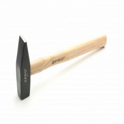 Młotek ślusarski trz.jesion 800G BM-01-018N