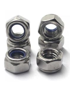 Nakrętka M10 samohamowana z wkładką niemetalową