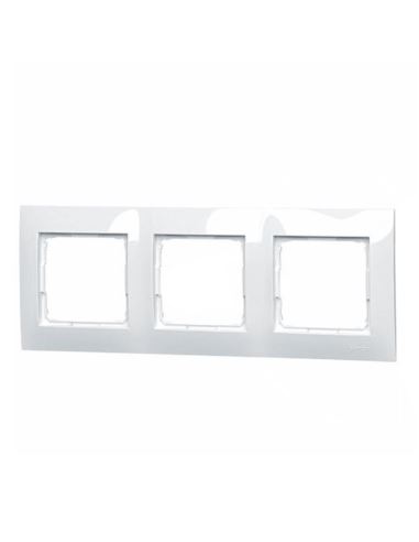 Simon54 Ramka potrójna biały 3 pola