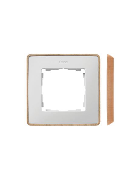 Simon 82 Detail Ramka poj. biała podstawa drewno